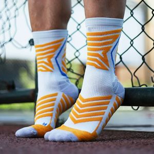 <span class=keywords><strong>Chaussettes</strong></span> de sport d'été en nylon épais tricoté pour jeunes, enfants et adultes, mi-mollet, antidérapantes, résistantes à l'usure, anti-friction, absorbant les chocs - Product Image 4