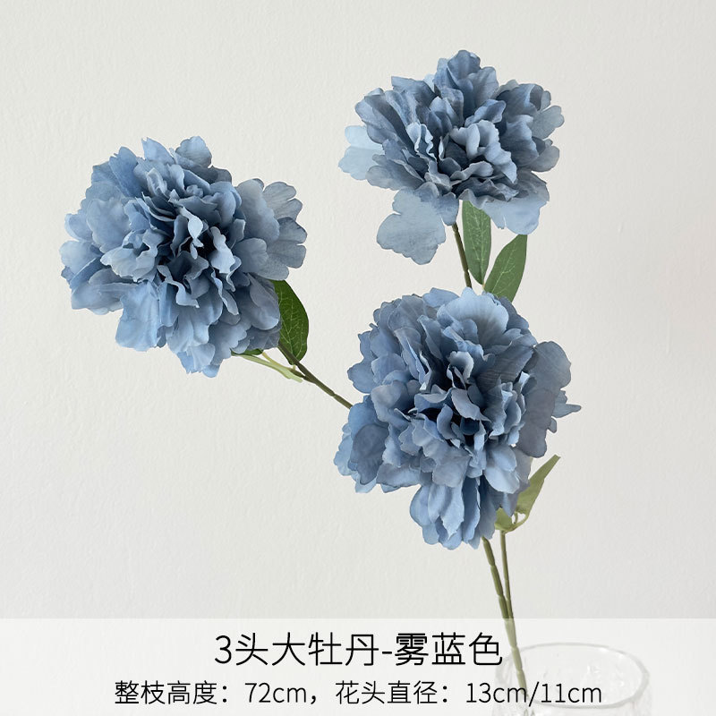 Bleu brouillard 3 grosses pivoines
