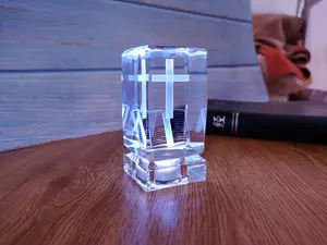 Sıcak satış K9 küp kristal cam blok 3D lazer gravür çapraz boş kristal kağıt tutucu iş hediyeler için