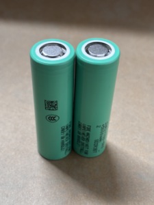 Batería <span class=keywords><strong>de</strong></span> Litio 100% Original y Auténtica SDI INR21700 50S 5000mAh 3.6V, Baterías <span class=keywords><strong>de</strong></span> Iones <span class=keywords><strong>de</strong></span> Litio 3.6V 5000mAh 21700 para SAMSUMG 50S - Product Image 4