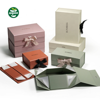 Boîte cadeau pliable de luxe personnalisée avec couvercle magnétique