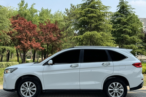 Haval M6 2020 1.5T DCT SUV Ibrido Usato di Marca Cinese con Sedili in Pelle Guida a Sinistra Spazio <span class=keywords><strong>per</strong></span> <span class=keywords><strong>Tutti</strong></span> - Product Image 2