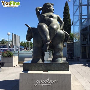 Célèbre décor de jardin extérieur moderne abstrait Bronze grosse femme Sculpture par Botero - Product Image 6