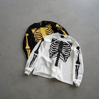 Camiseta de manga larga para hombre, estilo Y2K, alternativa oscura, streetwear, tejido gofrado, corte regular, con estampado gráfico de esqueleto gótico, venta al por mayor