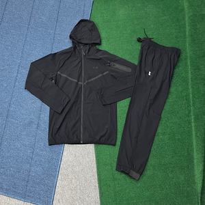 بدلة رياضية بعلامة تجارية رفيعة بنطلون بأكمام طويلة تنفس عرق سريع الجفاف بدلة رياضية خارجية متينة متوفرة بالمخزون - Product Image 3