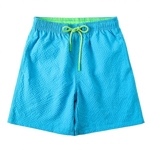 Shorts de Playa Azules de Secado Rápido para Hombre con Cordón Verde y Bolsillos, Bañador de Color Sólido, Diseño de Cintura Media, Logotipo Personalizado - Product Image 4