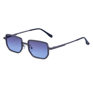 Lunettes de soleil carrées KSL-98289 pour hommes, monture en métal avec branches à ressort, protection UV400, verres et monture en PC - Product Image 3