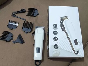 Cortadora de Pelo Profesional Inalámbrica con Batería de Litio Recargable por USB, con Logotipo Personalizado de Fábrica, para el Hogar/Peluquería - Product Image 6