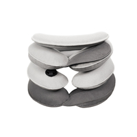 Dispositif de soulagement de la douleur au cou Tech Love, attelle de traction cervicale gonflable pour l'alignement de la colonne vertébrale, la relaxation musculaire et les soins quotidiens