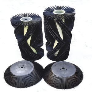 Brosse latérale synthétique à plaque supérieure en plastique pour <span class=keywords><strong>balayeuse</strong></span> de voirie <span class=keywords><strong>Nilfisk</strong></span> Cityranger, brosse à gouttière à poils synthétiques, modèle OEM industriel, la plus vendue - Product Image 4