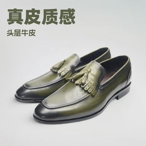 Zapatos casuales de negocios de alta gama, de nuevo estilo, hechos de cuero genuino y con una superficie lisa, adecuados para hombres. - Product Image 5