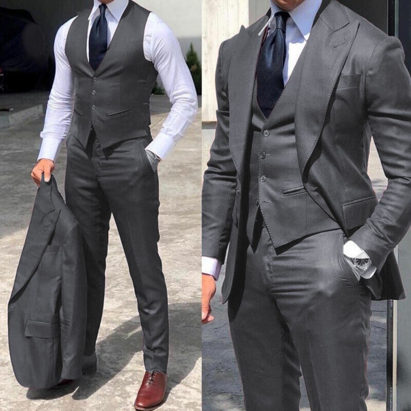 Gilet de costume gris et pantalon habillé