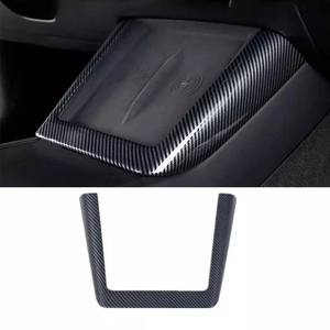 ฝาครอบแท่นชาร์จไร้สายคาร์บอนแห้งรุ่น 3 ไฮแลนด์ ราคาโรงงาน - Product Image 3