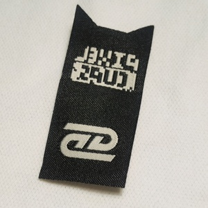 Tùy Chỉnh Thiết Kế Riêng Dệt Logo Vá Mật Độ Cao Thêu Huy Hiệu Cho Quần Áo May Dệt Nhãn Thẻ Vải Chắp Vá - Product Image 3