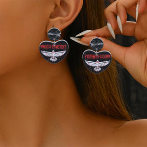 Boucles d'oreilles vintage en acier inoxydable de forme cloche, entièrement gérées, neuves, écologiques, en quartz - Bijoux de la marque SYSTEM of a Down - Product Image 2