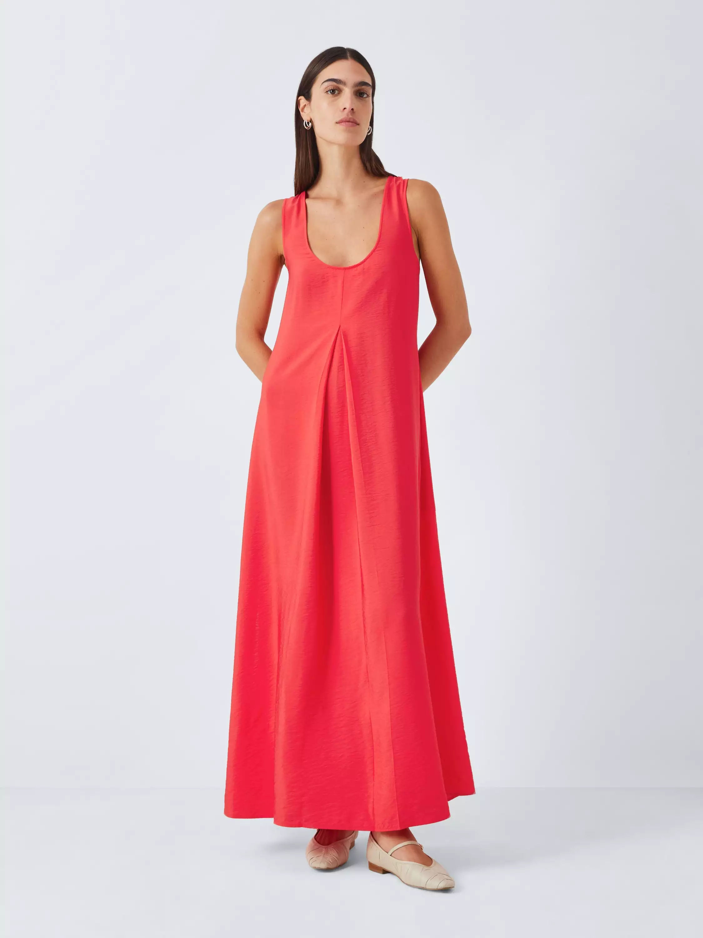 สีชมพูดอกชบา