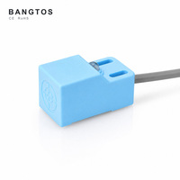 Saklar Kedekatan Magnetik Efek Hall Sensor Tipe Kotak dengan Jarak Deteksi 20mm DC 10-30V Sensor NPN PNP