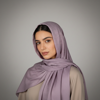 Tissu en mousseline de polyester satinée teinte et gaufrée, antistatique et infroissable, pour foulards féminins modernes - Commande en gros 8833