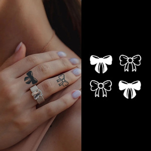 Pochoir de <span class=keywords><strong>tatouage</strong></span> <span class=keywords><strong>au</strong></span> <span class=keywords><strong>henné</strong></span> réaliste Inkster bleu noir étanche conception <span class=keywords><strong>simple</strong></span> OEM papier doigt conception de la main autocollant à encre temporaire - Product Image 3