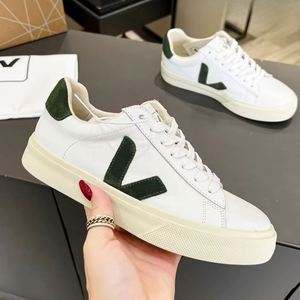 Zapatillas Bajas Casuales Transpirables para Pareja 2026, Negras y Blancas con Logo V, de Cuero Genuino, Plataforma, Estilo Urbano Diario, Zapatos Blancos - Product Image 3