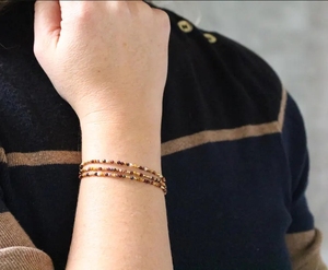 สร้อยข้อมือแจสเปอร์ทำด้วยมือสีทองของชนเผ่าฮิลสำหรับการรักษาวาเลนไทน์และวันแม่สร้อยข้อมือลูกปัดของคุณ3ชั้น - Product Image 5