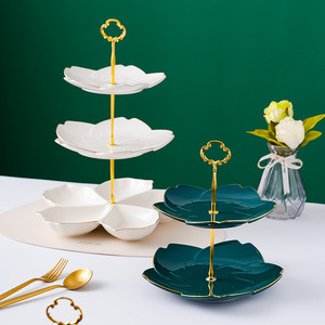 Yeni koleksiyon <span class=keywords><strong>2</strong></span> veya <span class=keywords><strong>3</strong></span> katlı seramik tatlı standı cupcake standı kek standı set doğum günü düğün ekran ile altın kolu - Product Image 3