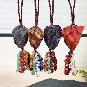 Wholesale <strong>Cheap</strong> Seven Chakra Car Hanging Charm Healing Crystal Rough Stones Natural Gems Chips Raw <strong>Stone</strong> <strong>Jade</strong> Wall Home Decor - Product Image 4