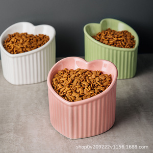 Bol en céramique en forme de cœur pour chat, design incliné, plat de nourriture de qualité alimentaire pour animaux de compagnie - Product Image 5