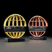 Trophée globe en métal marbré imprimé UV, médaille personnalisée haut de gamme avec logo, plaque commémorative d'anniversaire