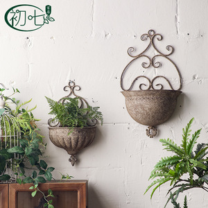 Pot de fleurs mural vintage, décoration de jardin extérieur, support de plantes en fer rétro pour l'affichage de la verdure à la maison - Product Image 5