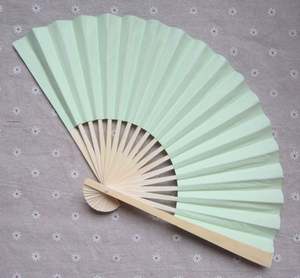 Cadeaux promotionnels, impression personnalisée du logo, éventail pliant en bambou pour mariage, éventail pliant en soie de haute qualité, éventail de mariage - Product Image 5