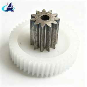 Engranaje Doble de Nylon PA6 Personalizado OEM, Resistente al Desgaste, con Cojinete de Cobre para Transmisión de Maquinaria - Product Image 2