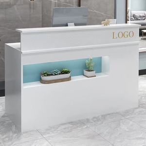 Mostrador de Recepción Moderno y Minimalista de Madera y Metal para Salón de Belleza, Bar o Tienda, con Color Personalizado - Product Image 3