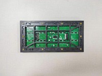 Modul LED Warna Penuh Luar Ruangan P2.5 Kecerahan Tinggi 1080P HDR10+ Dapat Dibaca di Bawah Sinar Matahari 320x160mm Panel Layar SMD Tahan Air untuk