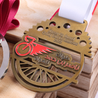 Médaille Fabricant Personnalisé Pas Cher Conception Logo En Alliage De Zinc 3D Or Prix Trophées Marathon Course Personnalisé Métal Sport Médaille