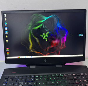 Thứ hai tay hip Điềm báo I7-10870H RTX 2070 8G đồ họa chuyên dụng 16 + 1TB SSD 17-inch 144Hz Tốc độ làm mới cao màn hình RGB Bàn phím - Product Image 4