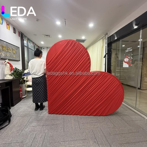 Soporte de Aluminio en Forma de Corazón LEDA para Telón de Fondo, Marco de Pared para Decoración de Eventos y Escenarios de Boda - Product Image 1