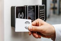 Carte NFC personnalisée |   Carte PVC RFID 13,56 MHz en gros pour le contrôle d'accès et la gestion des actifs |   Carte de visite intelligente vierge avec puce 1K