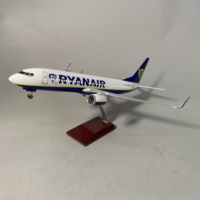 Modèle d'avion OEM en gros d'usine avec contrôle du son Lumières LED Échelle 1/85 Boeing 737-800Ryanair Modèle d'avion