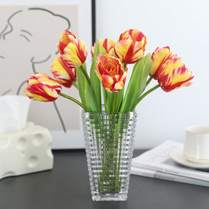 Flores Artificiales <span class=keywords><strong>de</strong></span> Alta Calidad, <span class=keywords><strong>Tulipán</strong></span> Artificial Realista al Tacto, Tallo <span class=keywords><strong>de</strong></span> <span class=keywords><strong>Tulipán</strong></span> Sintético Individual para Arreglos Florales, Decoración del Hogar y Fiestas - Product Image 1