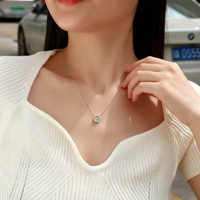 Collier pendentif en argent sterling S925 avec moissanite de 0,57 CTW, moissanite flottante au centre, bijoux pour femmes