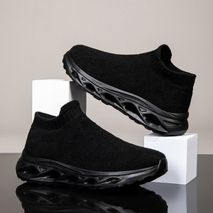 Zapatos de hombre de talla grande transfronterizos, nuevo estilo, clásicos para parejas, negros con cordones, parte superior de malla sólida, informales de otoño, para correr, cómodos y de ancho amplio. - Product Image 3