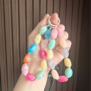 Cadena para <span class=keywords><strong>Teléfono</strong></span> DIY con Cuentas, Pulsera <span class=keywords><strong>de</strong></span> Piedras Coloridas, Llavero para Mujer, Cadena Antipérdida para Muñeca, Llavero con Logotipo Personalizado, Venta al por Mayor - Product Image 1