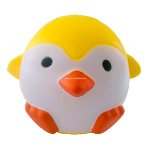 Bola de cubo antiestrés de espuma PU personalizada, juguete para apretar con logotipo impreso para un rango de edad de 5 a 7 años - Product Image 5