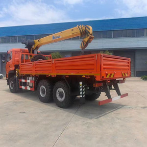 Camión de Carga CLW 6x6 con Grúa para Terrenos Difíciles de Montaña y Desierto, Grupo Camionagon para Caja de Cambios/Motor/Rodamientos de Alto Rendimiento - Product Image 6