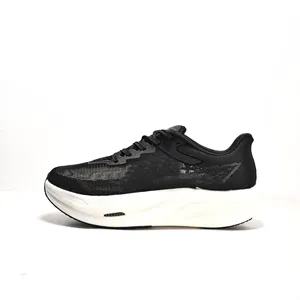 H0KA2025 Rocket X 3 Chaussures de course de haute qualité pour femmes et hommes, design de créateur, triple noir, blanc, rose, orange, style jogging, marche - Product Image 1