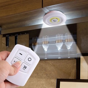 Luz LED de Empotración a Pilas, Paquete de 3, Ultra Brillante, 150 Lúmenes, con Control Remoto, Luz Inalámbrica para Debajo del Gabinete - Product Image 5