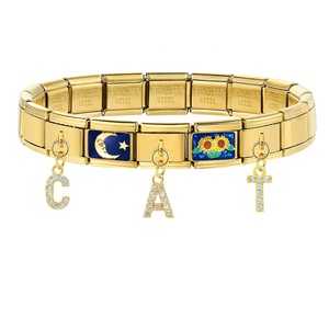 Breloques modulaires italiennes en acier inoxydable avec lettres A-Z en strass et cristaux suspendus pour bracelet Nomination - Product Image 3