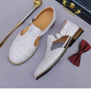 Men's Genuine Leather Floral Pattern Waterproof Lightweight High Top Formal Business Slip <b>Pointed</b> <b>Toe</b> British Buckle Anti-Slip - Product Image 2