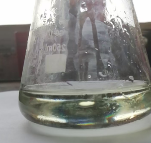 Aceite Esencial de Artemisia Laibotech, 99% de Pureza, Amarillo Transparente, Materia Prima Cosmética - Product Image 1